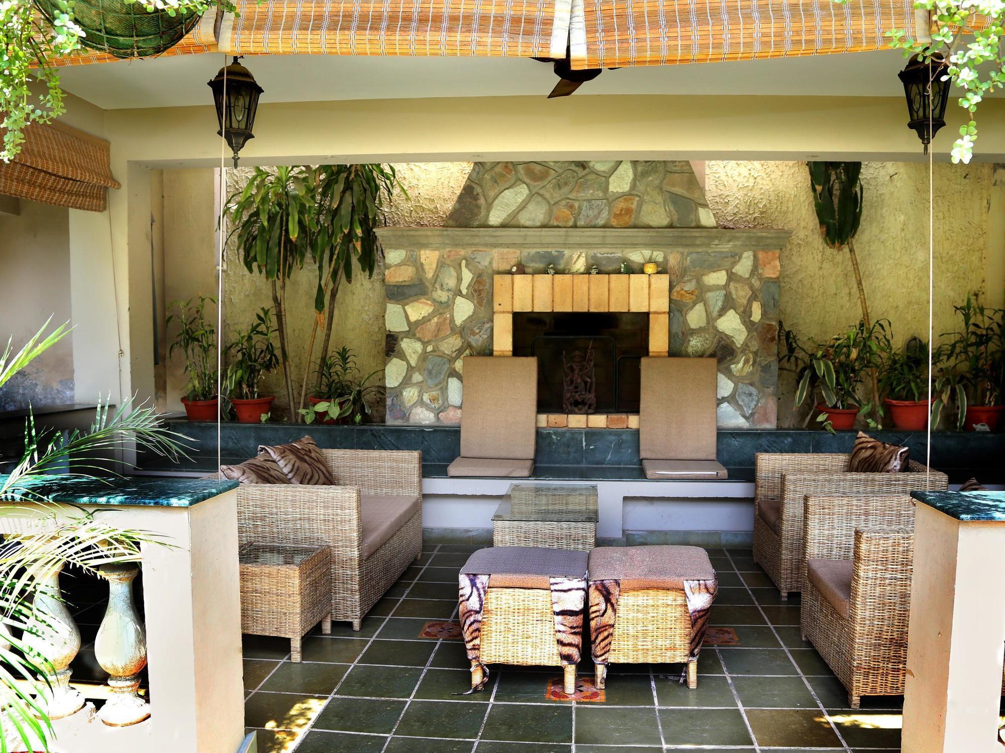 The Estate Villa New Delhi Luaran gambar